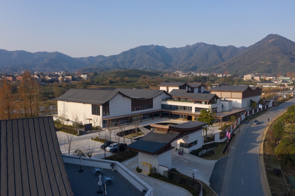 PROYA Intelligent Innovation Park by Slow Coral Design