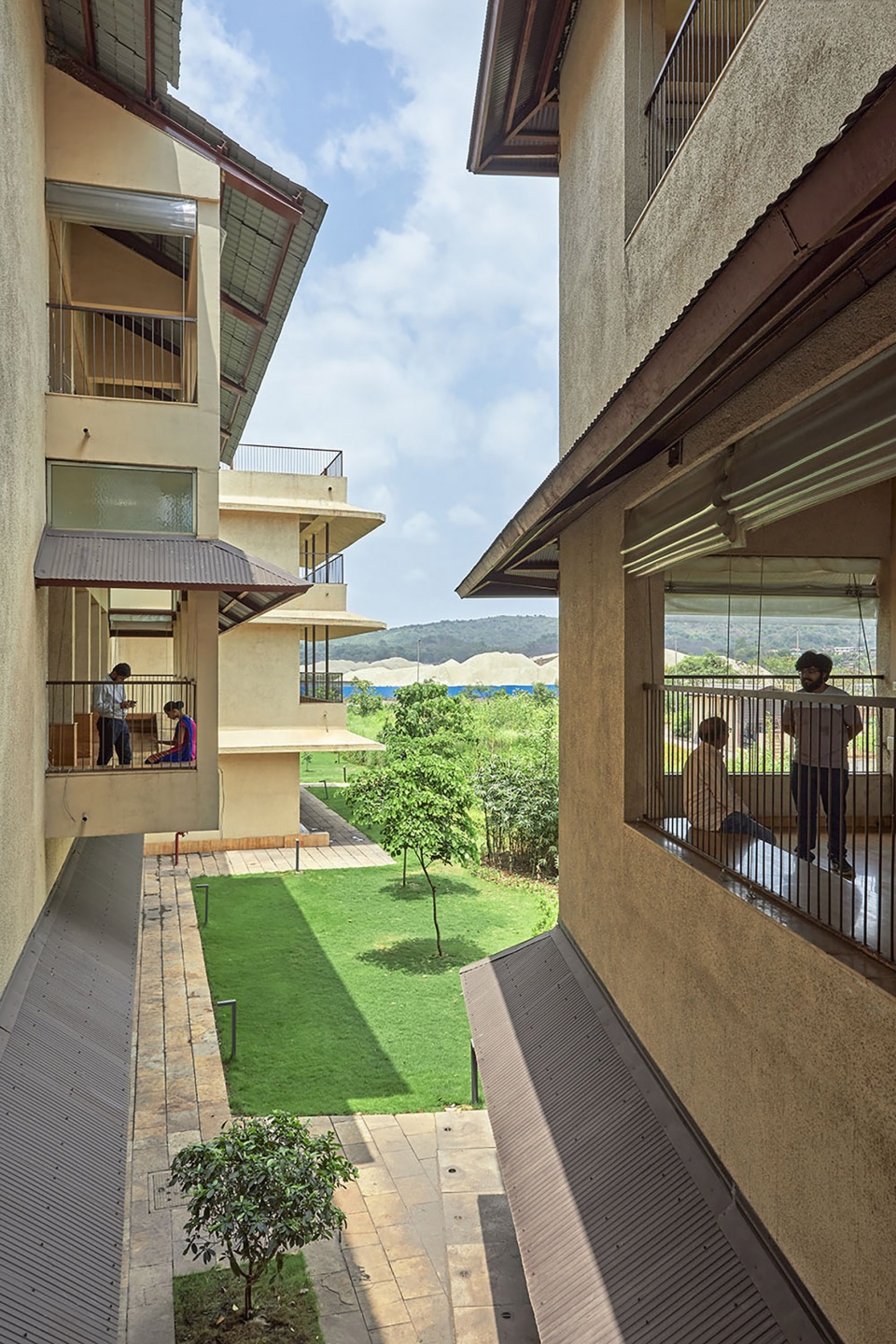 jsw sanjeevani multispeciality hospital by sjk architects