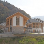康县全域旅游游客集散中心，甘肃 / Farmerson Architects共生建筑设计（北京）有限公司