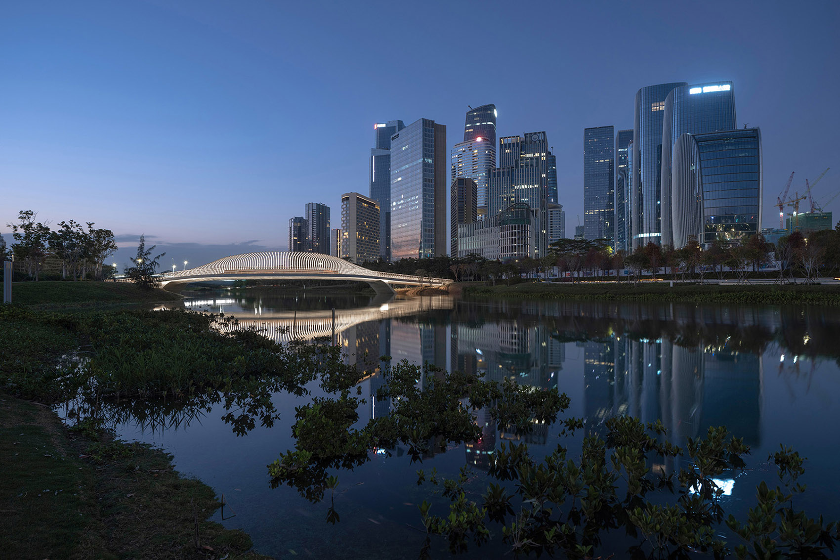 2023 ASLA 通用设计荣誉奖：深圳前海桂湾公园，中国 / James Corner Field Operations - 谷德设计网