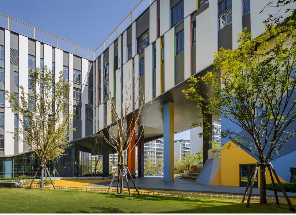 oct vanke century waterfront community service center by shuishi