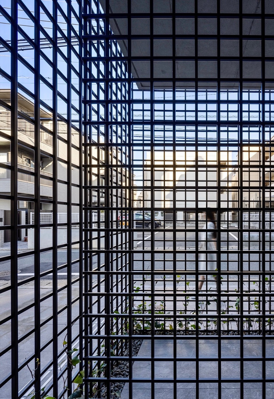 LATTICE in Fukuoka by SAKO Architects