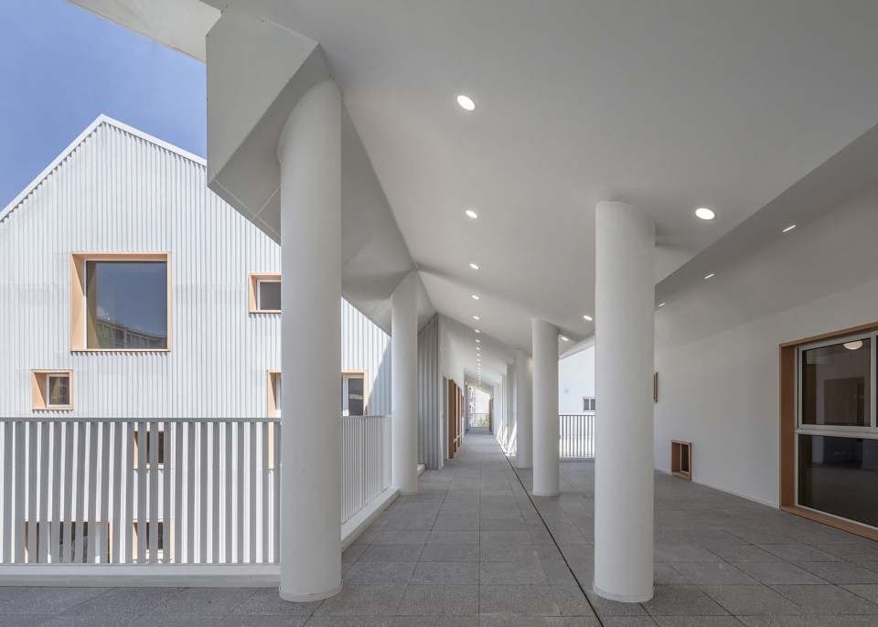 shanghai blue bay kindergarten by ecadi studio dingshun