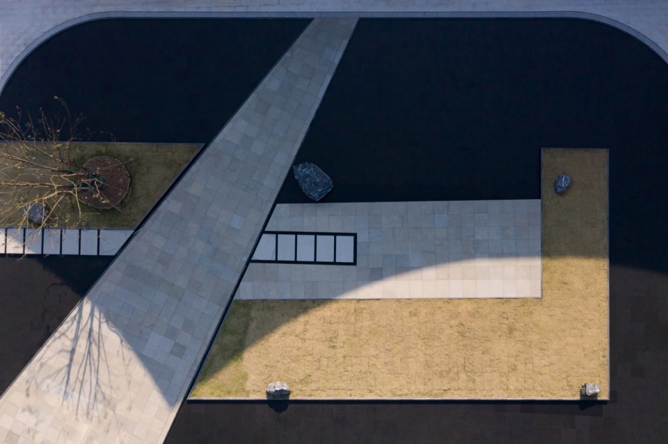 PROYA Intelligent Innovation Park by Slow Coral Design