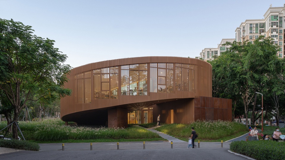 Serpentine Bookhouse China by ATELIER XI