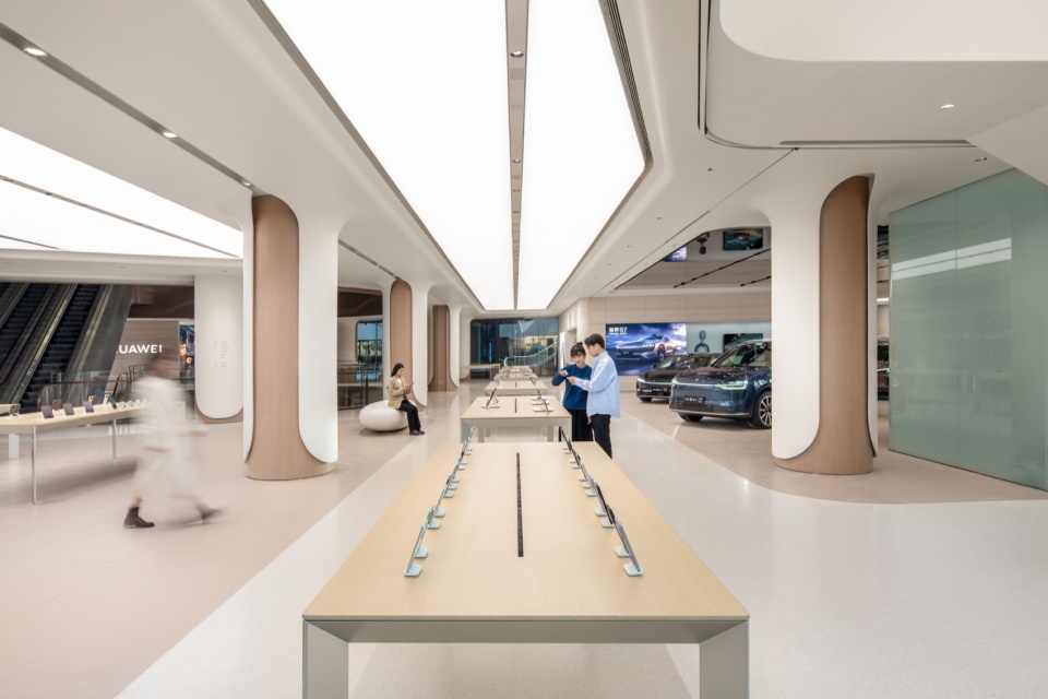 new flagship store for huawei in shanghai by unstudio