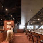 成都天府大悦城达根斯马术俱乐部 / 四周建筑