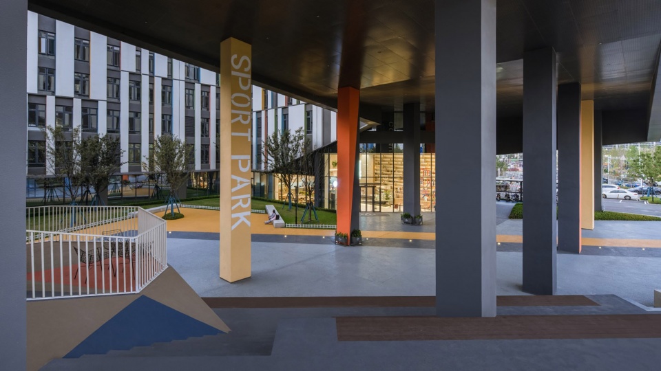 oct vanke century waterfront community service center by shuishi