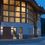 康县全域旅游游客集散中心，甘肃 / Farmerson Architects共生建筑设计（北京）有限公司