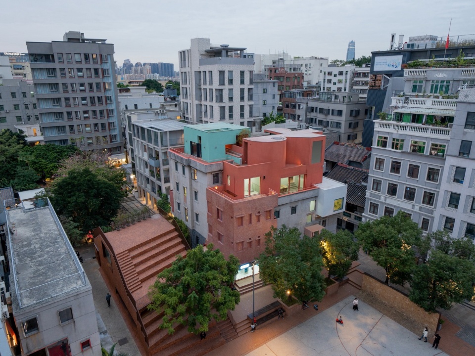 Nantou Hybrid Building China by URBANUS