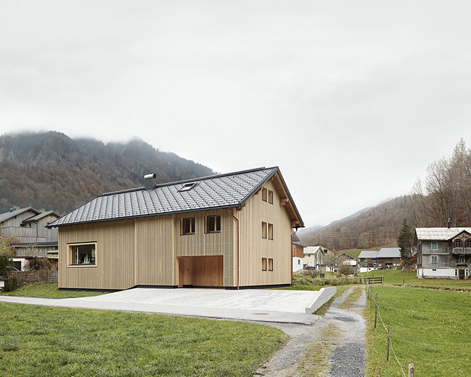 house sutter by firm architekten