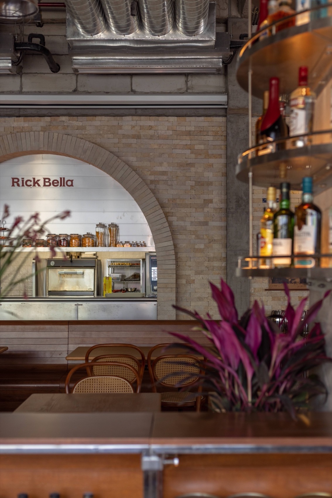 Rick Bella Italian Restaurant by Pures Design - 谷德设计网