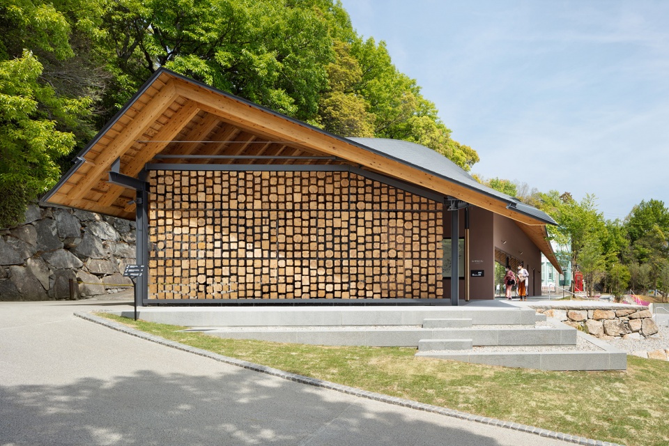 oyane san shikoku mura entrance,东京 kousou oyane san shikoku mura entrance by kousou