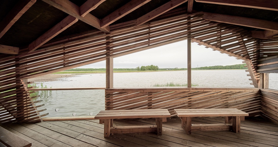 piilokoju floating birdwatching hideout by studio puisto architects