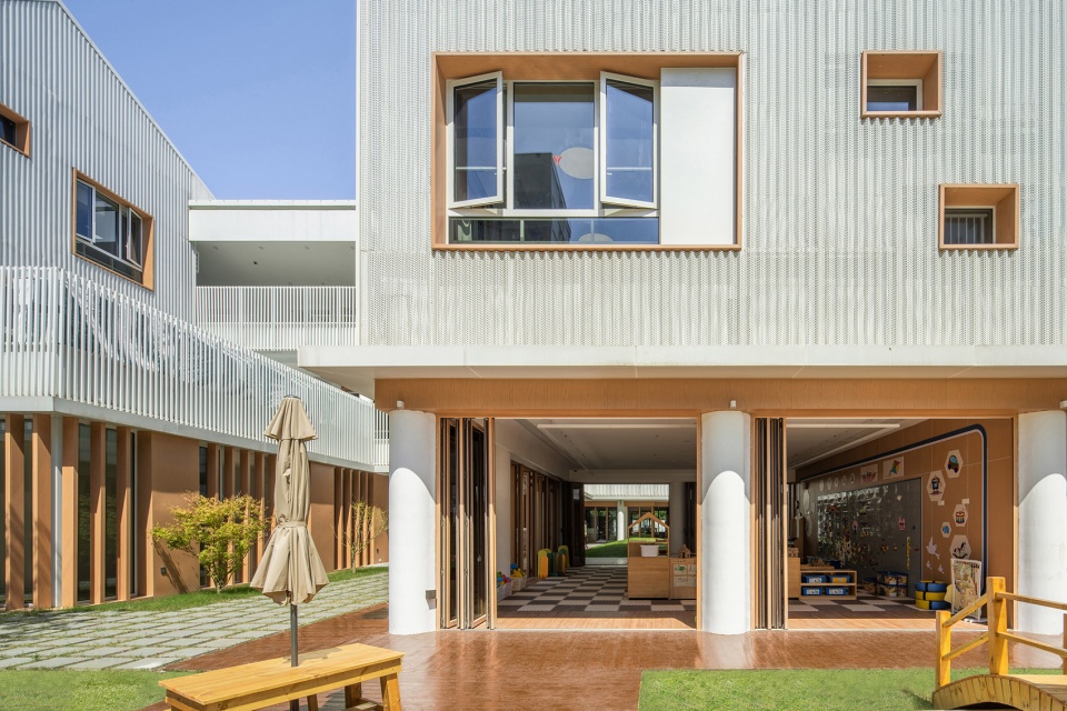 shanghai blue bay kindergarten by ecadi studio dingshun