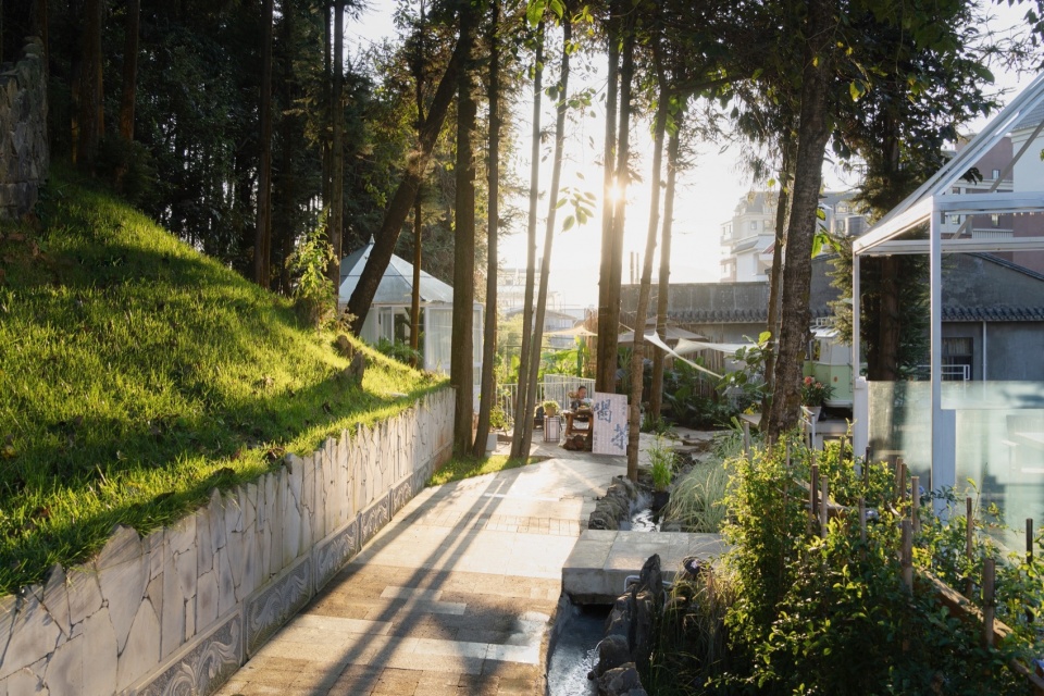 Tengchong Yunqishu Hot Spring Resort B B Area by Chongqing Yuandao Landscape Design