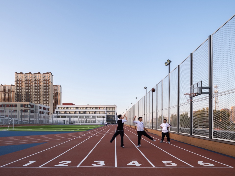 changchun livon senior high school complex by bpd