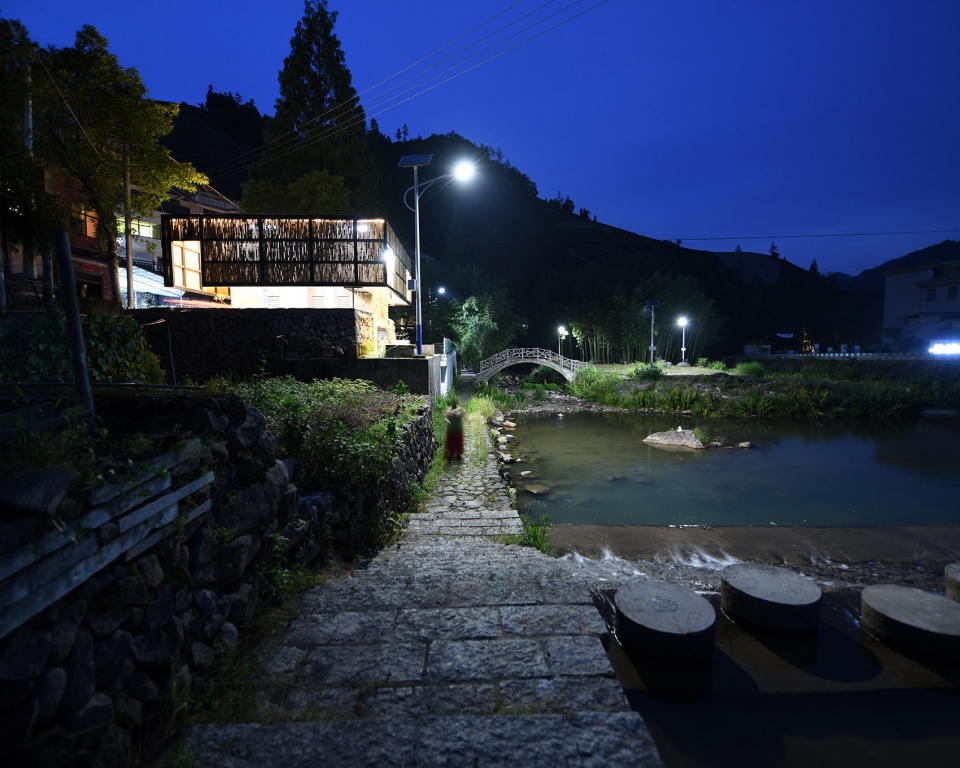 public toilet in dalinggen village by aerobic architecture songyang yuankun construction