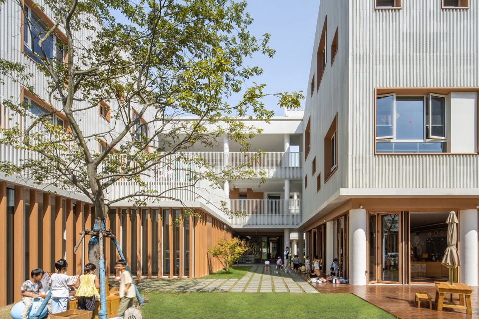 shanghai blue bay kindergarten by ecadi studio dingshun