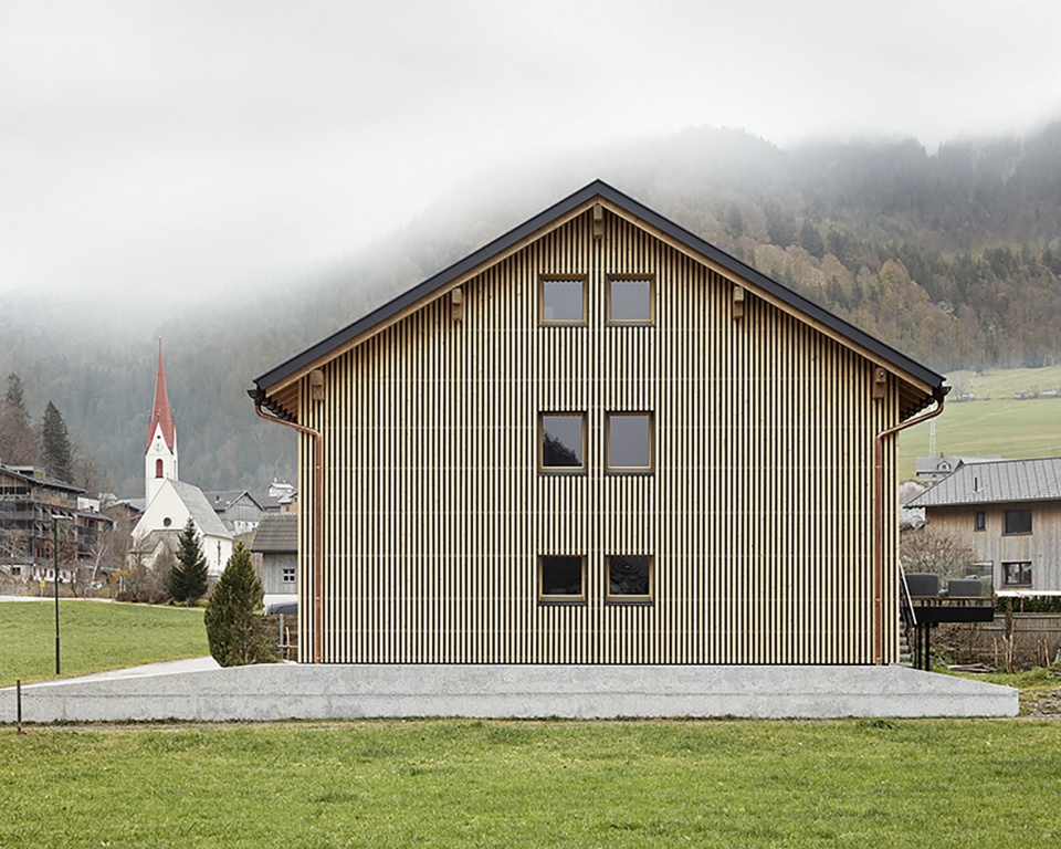 house sutter by firm architekten