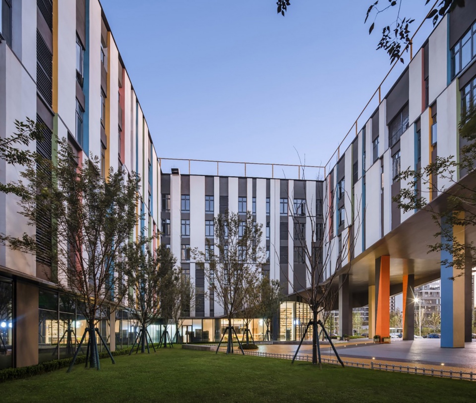 oct vanke century waterfront community service center by shuishi