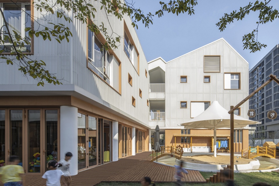 shanghai blue bay kindergarten by ecadi studio dingshun