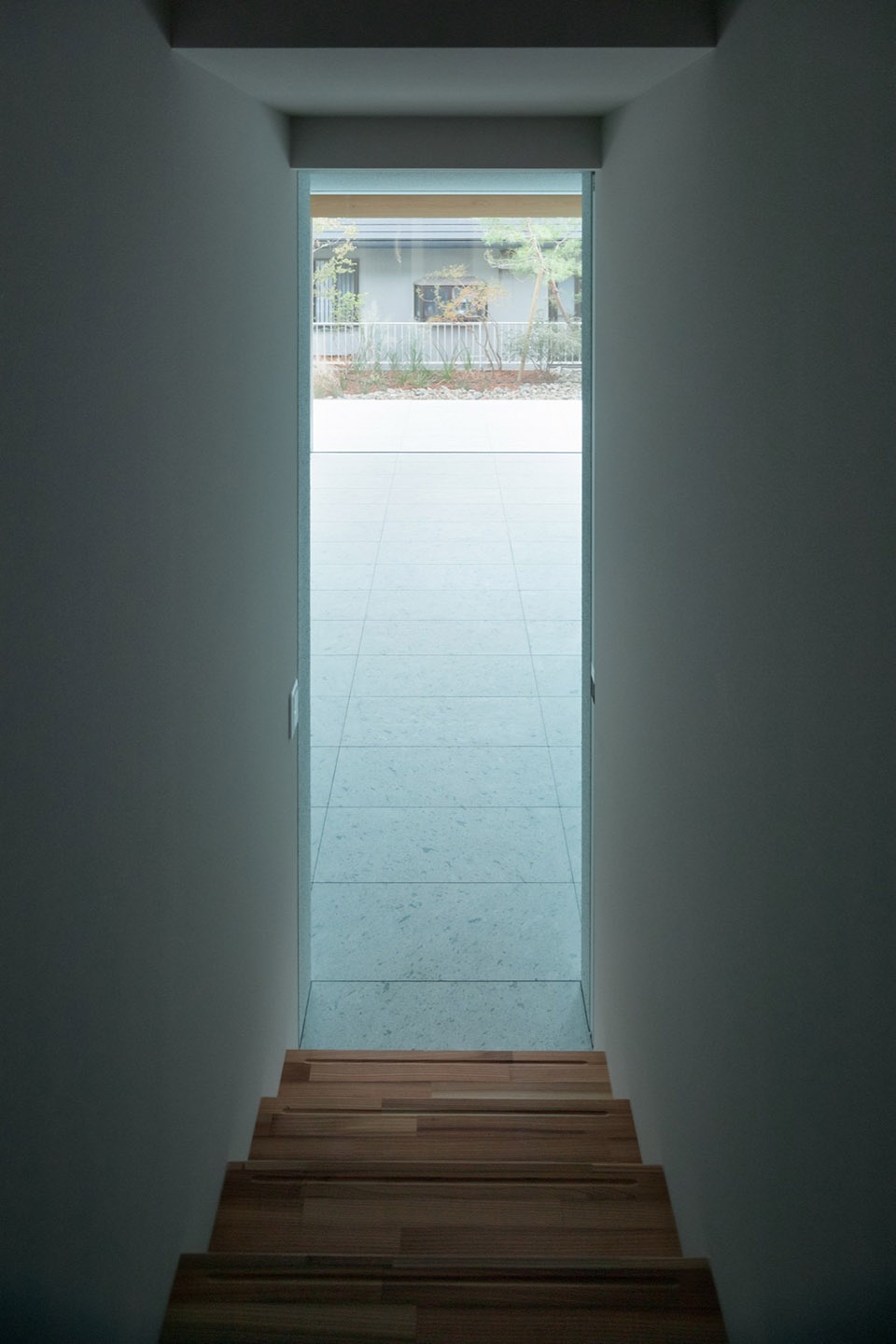 Seishin Chuo House by Yusuke Yoshino Architects