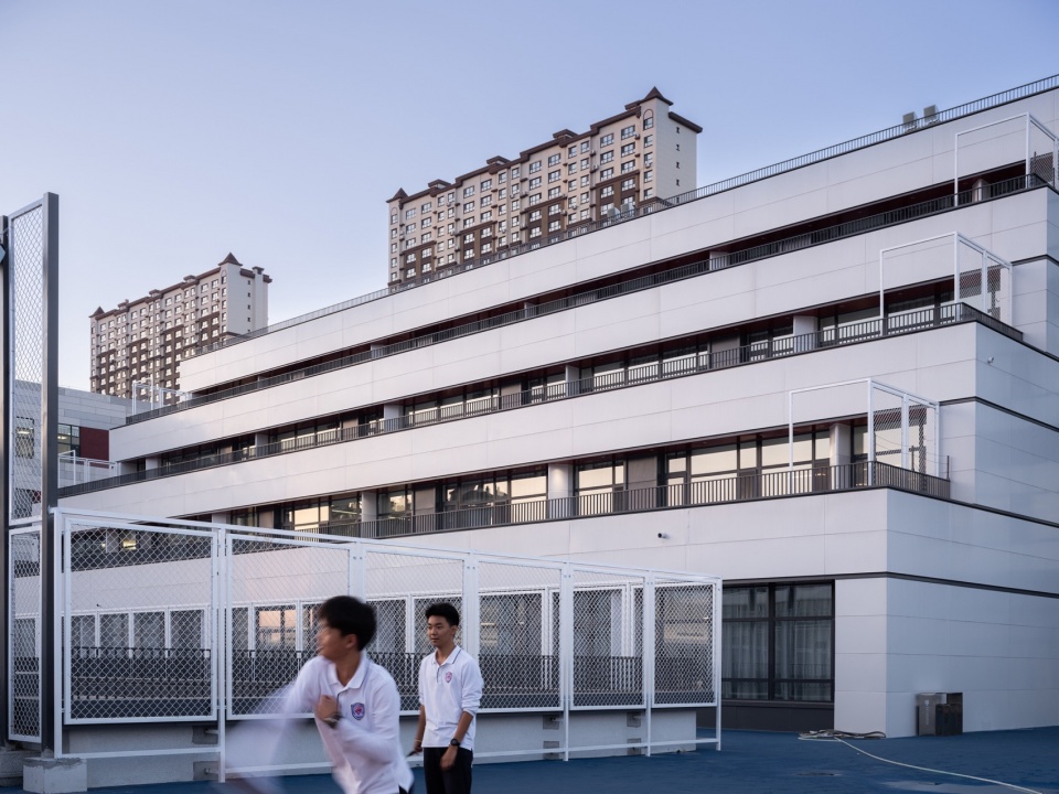 changchun livon senior high school complex by bpd