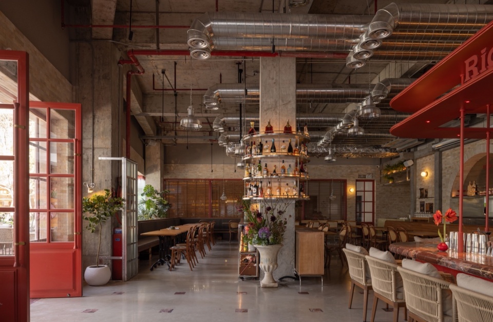 new flagship store for huawei in shanghai by unstudio je3