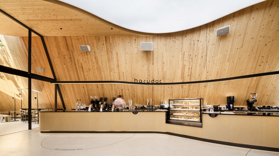 harudot by nana coffee roasters by idin architects