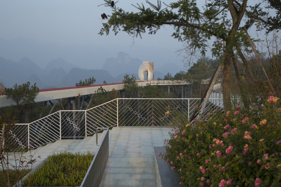Love Amongst a Thousand Mountains China by Farmerson Architects