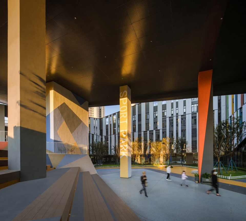 oct vanke century waterfront community service center by shuishi