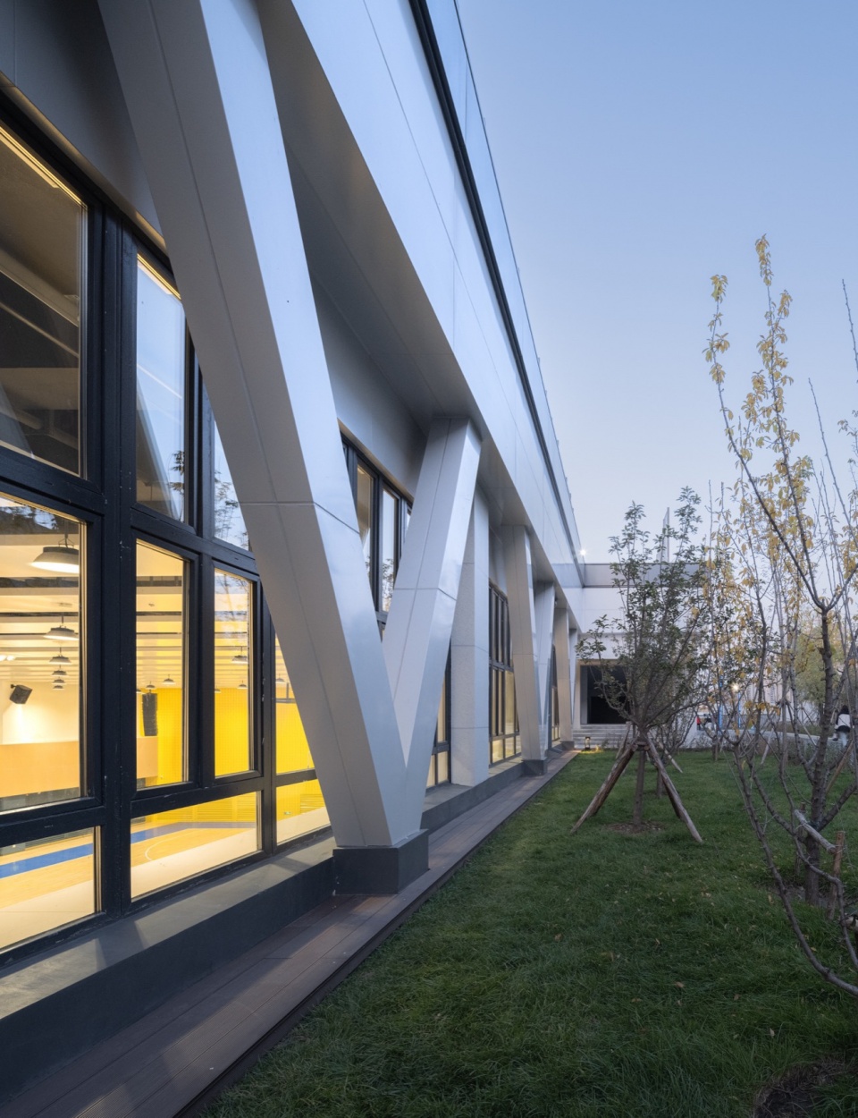 changchun livon senior high school complex by bpd