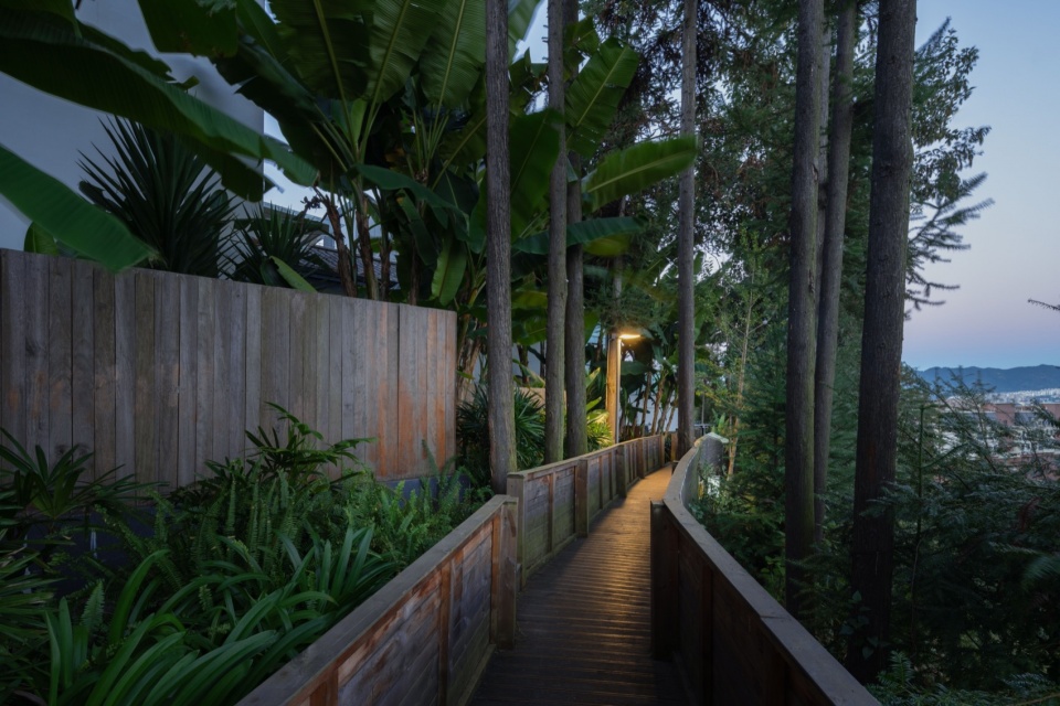 Tengchong Yunqishu Hot Spring Resort B B Area by Chongqing Yuandao Landscape Design