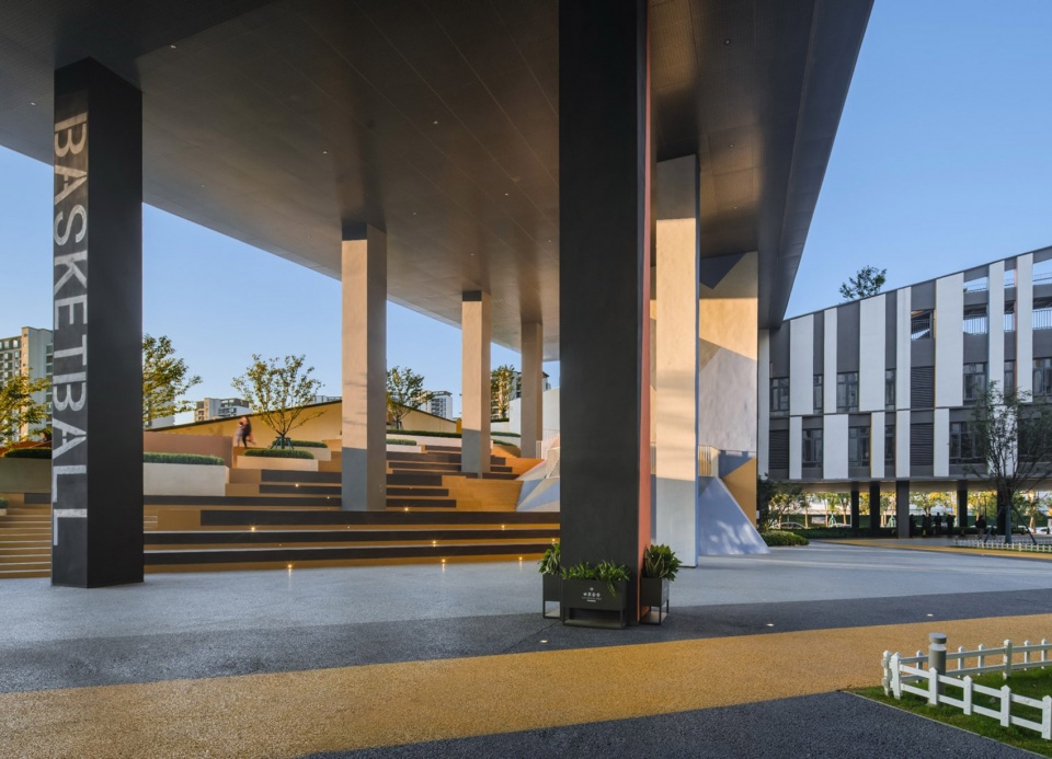 oct vanke century waterfront community service center by shuishi
