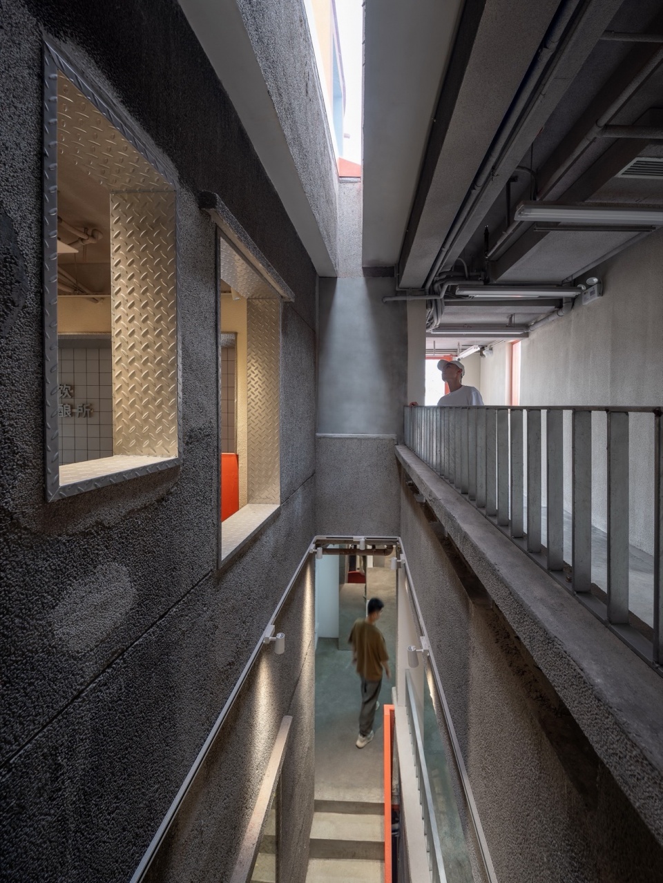 Nantou Hybrid Building China by URBANUS
