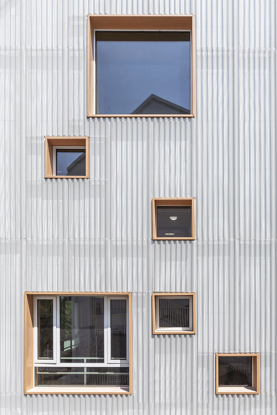 shanghai blue bay kindergarten by ecadi studio dingshun