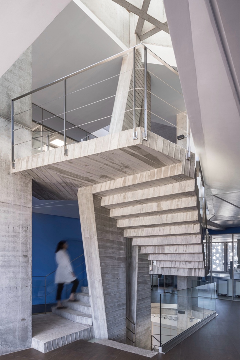 chemical microbiological laboratory by penelas architects