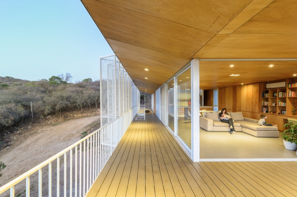 House in the clouds by MALVINA ZAYAT architecture studio