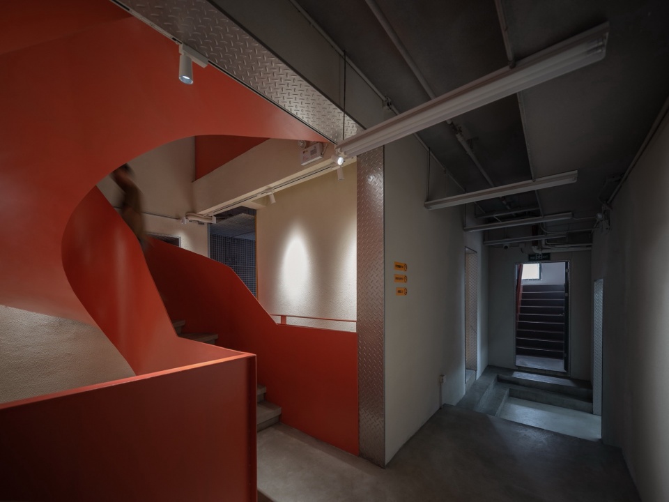 Nantou Hybrid Building China by URBANUS