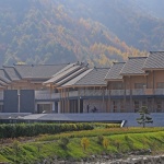 康县全域旅游游客集散中心，甘肃 / Farmerson Architects共生建筑设计（北京）有限公司