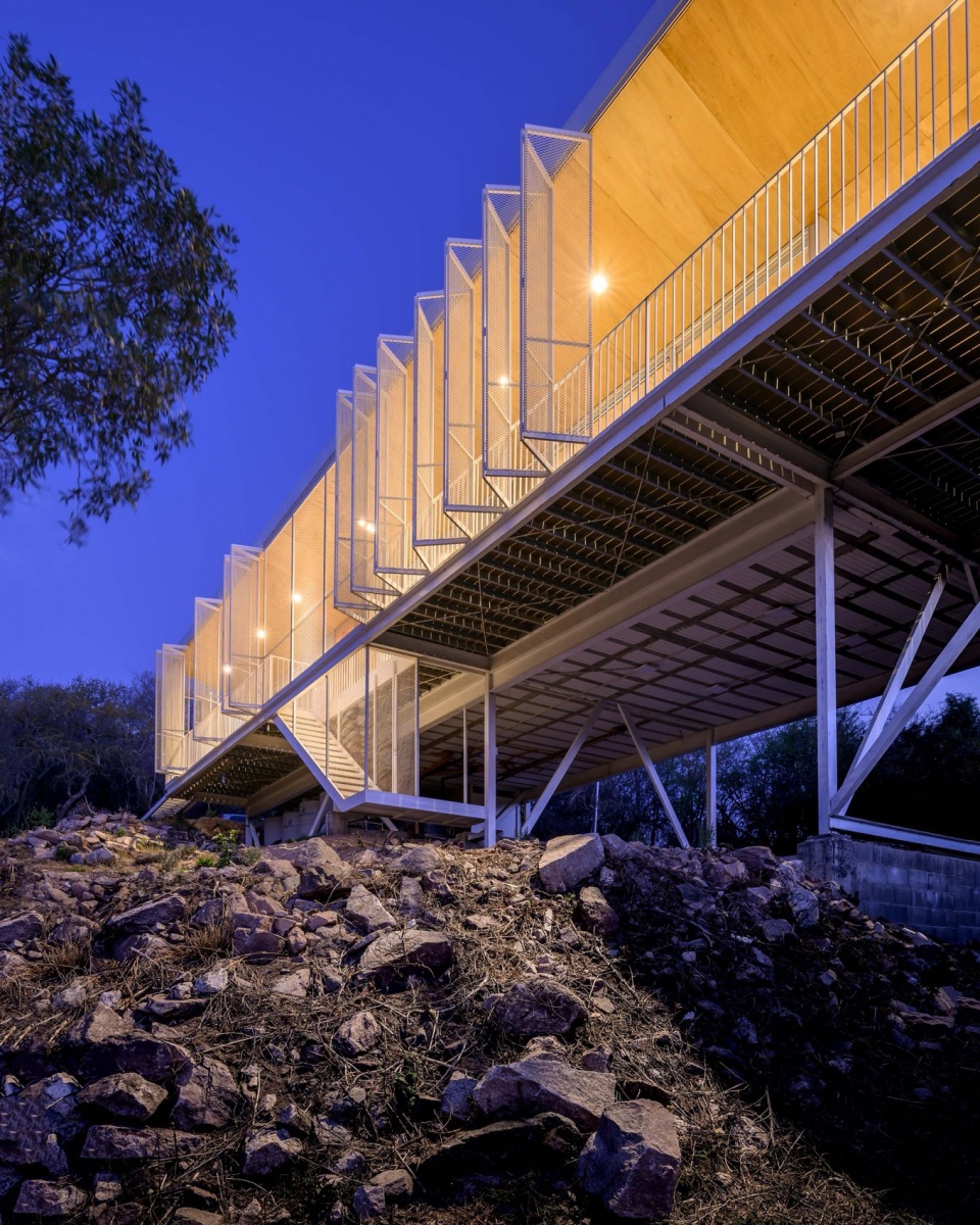 House in the clouds by MALVINA ZAYAT architecture studio