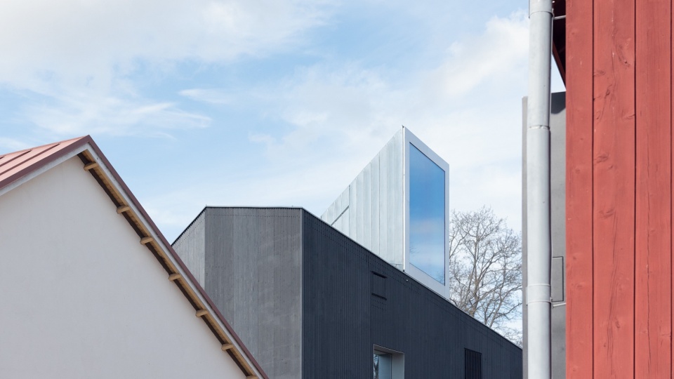 chappe art house by jkmm