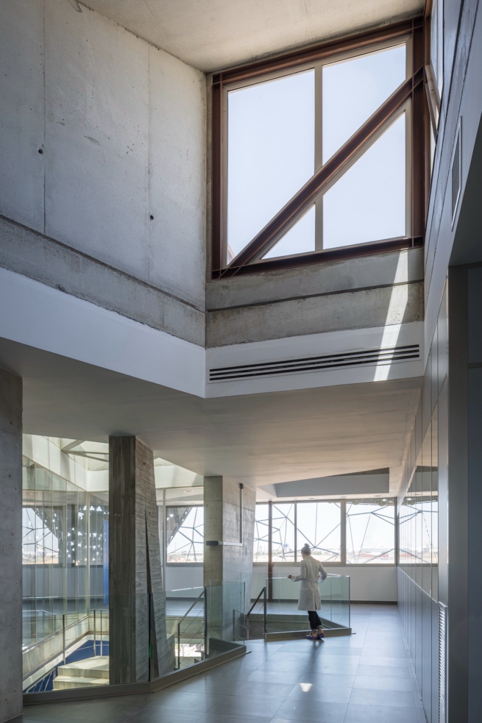 chemical microbiological laboratory by penelas architects