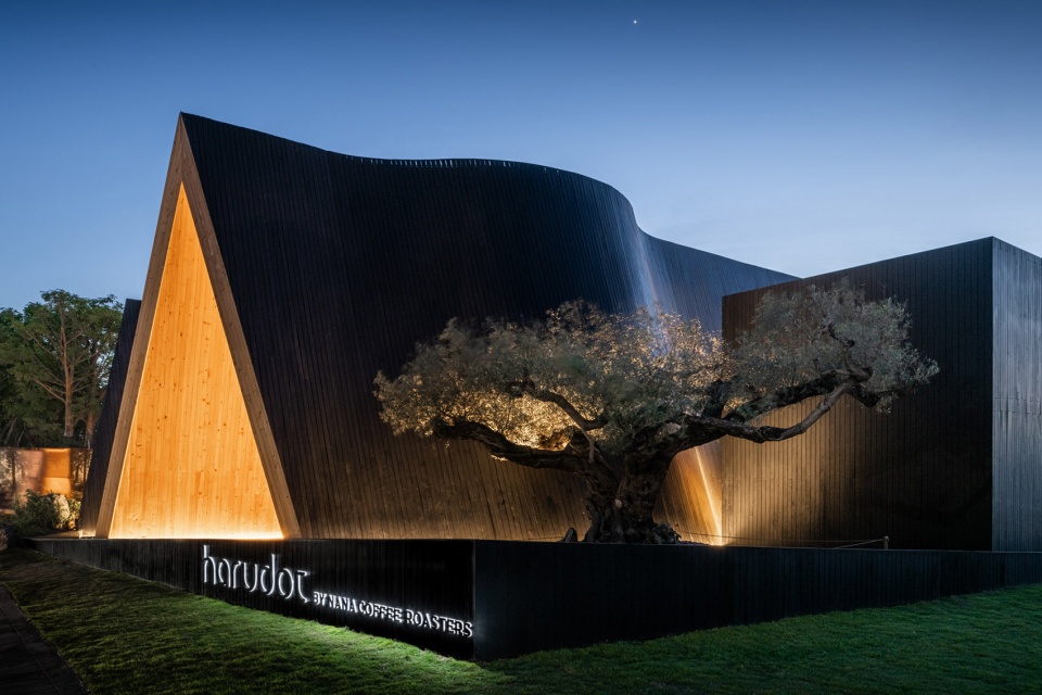 harudot by nana coffee roasters by idin architects