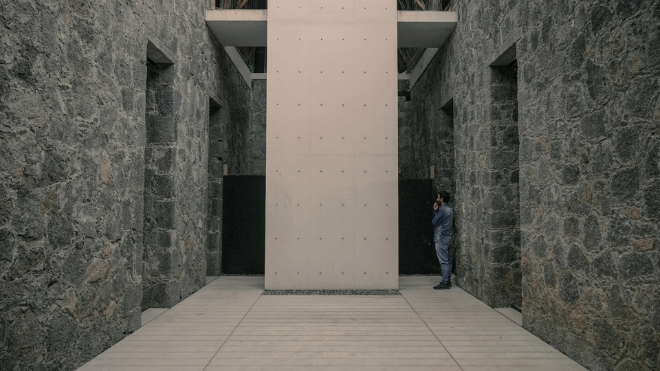 a lot with little exhibition by noemi blager