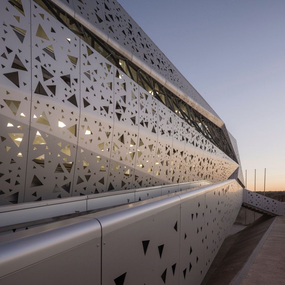 chemical microbiological laboratory by penelas architects