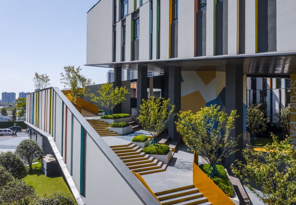 oct vanke century waterfront community service center by shuishi