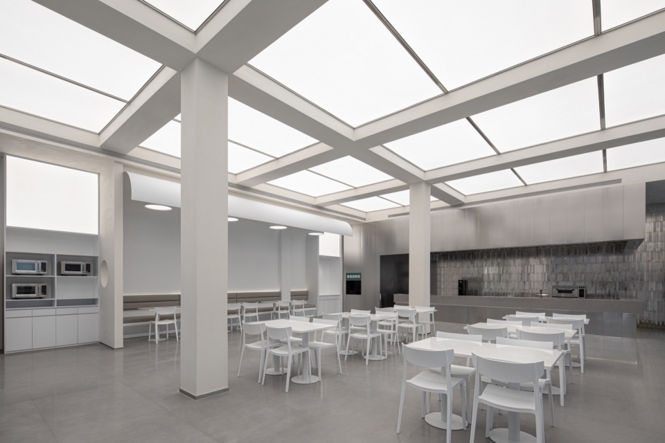 PROYA Intelligent Innovation Park by Slow Coral Design