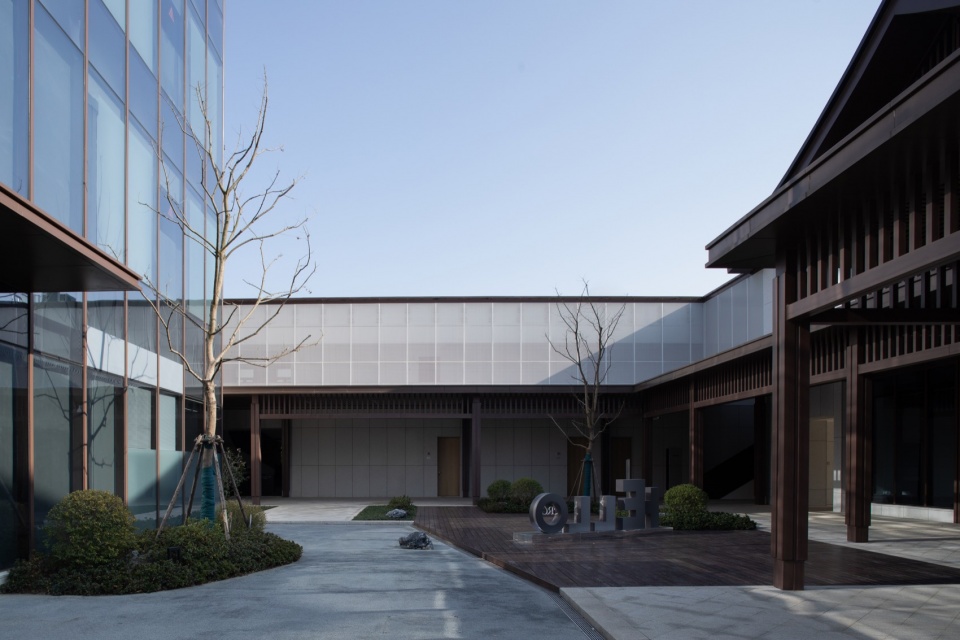 PROYA Intelligent Innovation Park by Slow Coral Design